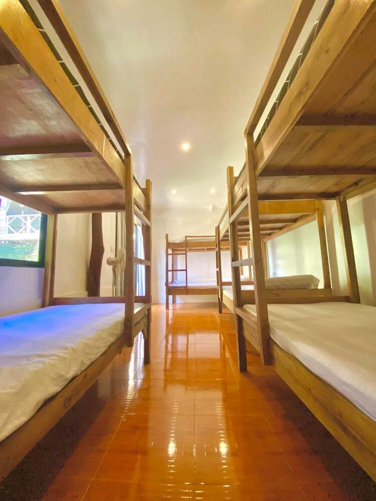 Knowwell Siargao Bunk Bed, General Luna