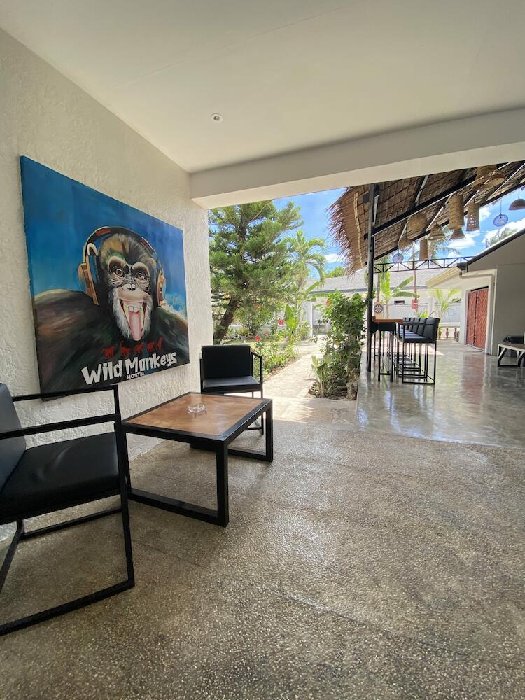 Wild Monkeys Hostel, Moalboal