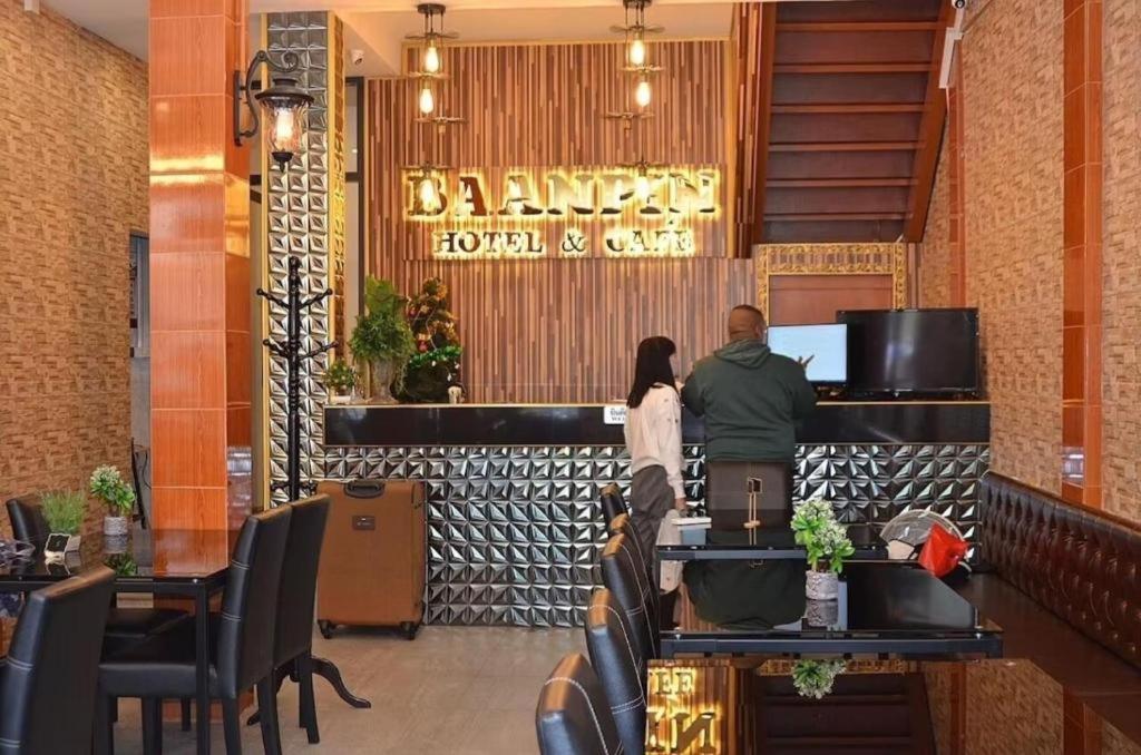 Baanpin Hostel & Cafe, Bangkok