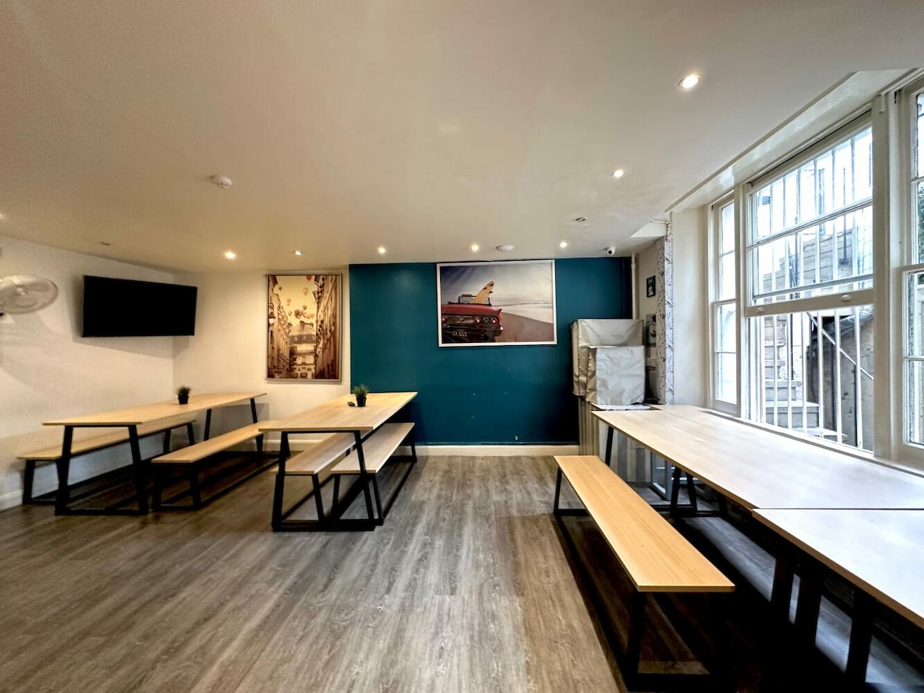 Smart Hyde Park Inn Hostel, London