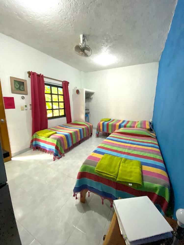 Amigos Hostel, Cozumel