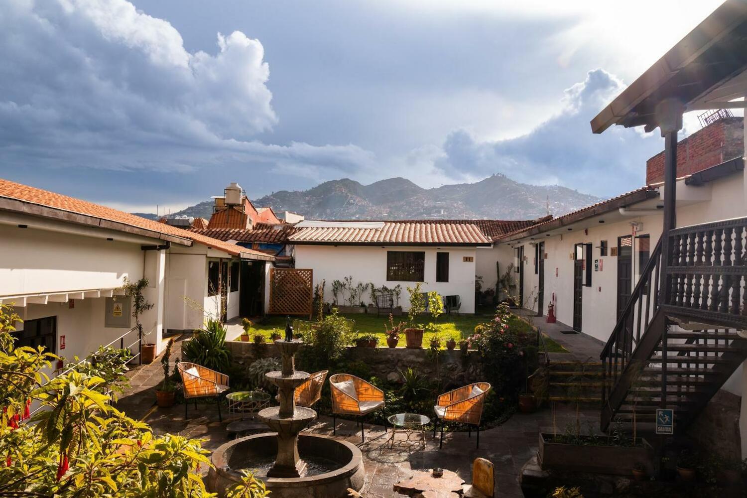 Black Llama Hostel, Cusco