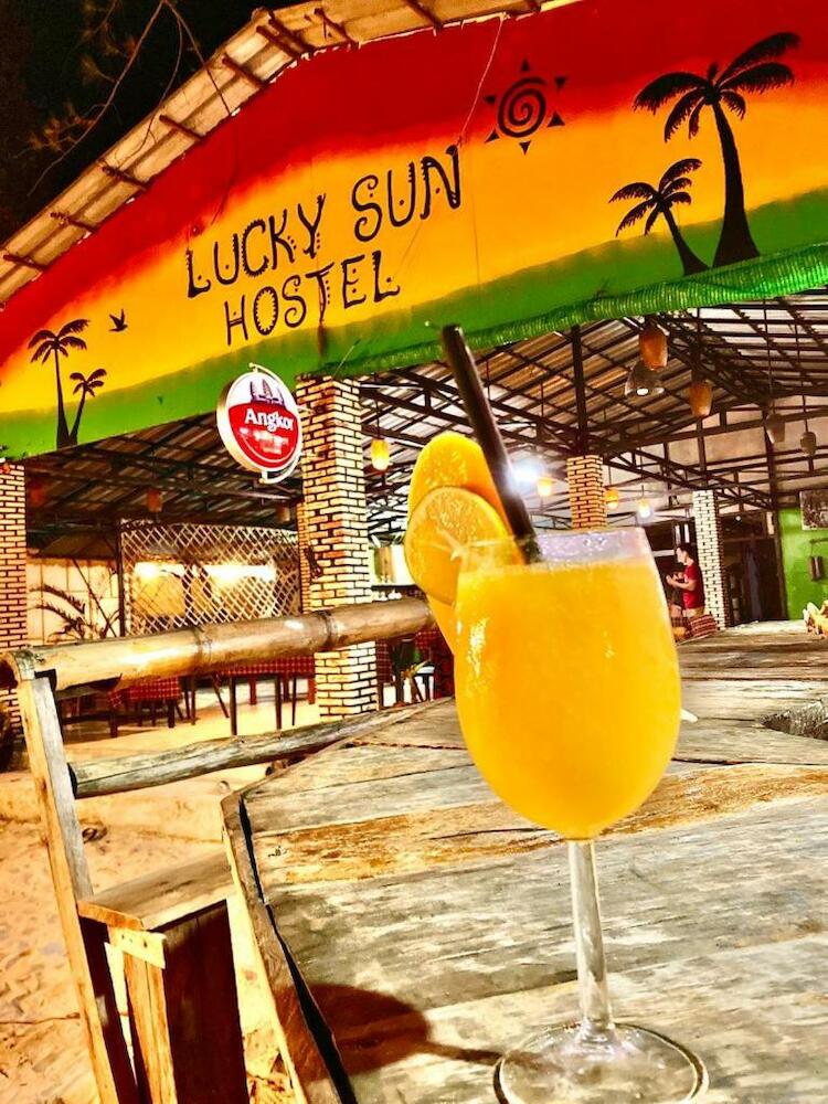 Lucky Sun Hostel, Koh Rong Sanloem