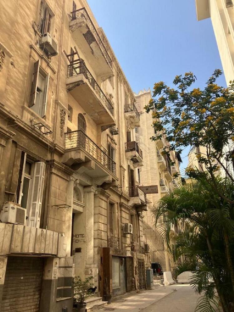 Cairo Central House, Cairo