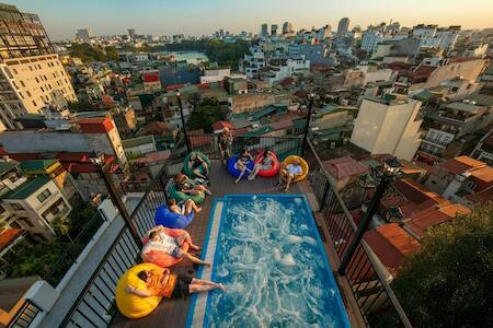 Lakeview Backpackers Hostel & Rooftop Bar, Hanoi