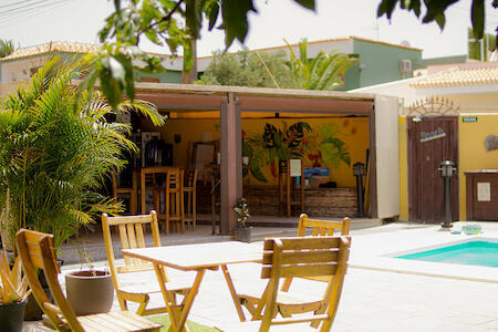 Los Amigos NEST hostel