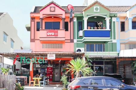 Oyo 586 I Hostel Phuket, Kathu