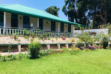 Hostel Bungalow