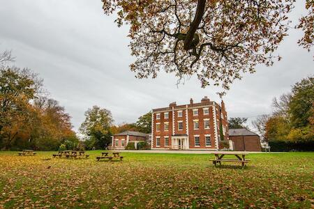 Yha Chester Trafford Hall, Dunham on the Hill