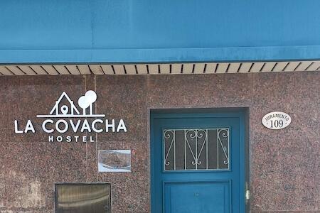 La Covacha Youth Hostel