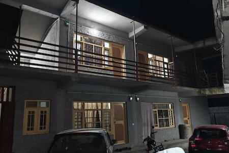 Stay Inn Handwara, Chak Petha Shātgund