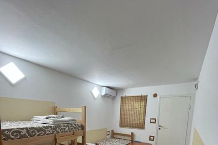 Rooms Asceric, Stari Banovci