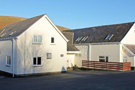 Glyntawe Outdoor Centre, Pen-y-cae