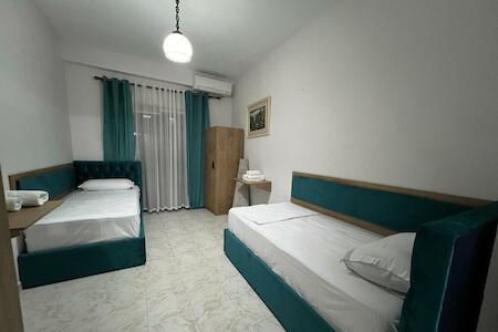 Sisterhood Hostel - Female Only Hostel, Tirana