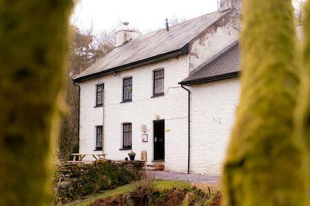 Beacons Backpackers, Brecon