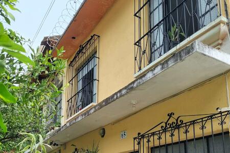 Mazaryk Bed & Breakfast, La Antigua