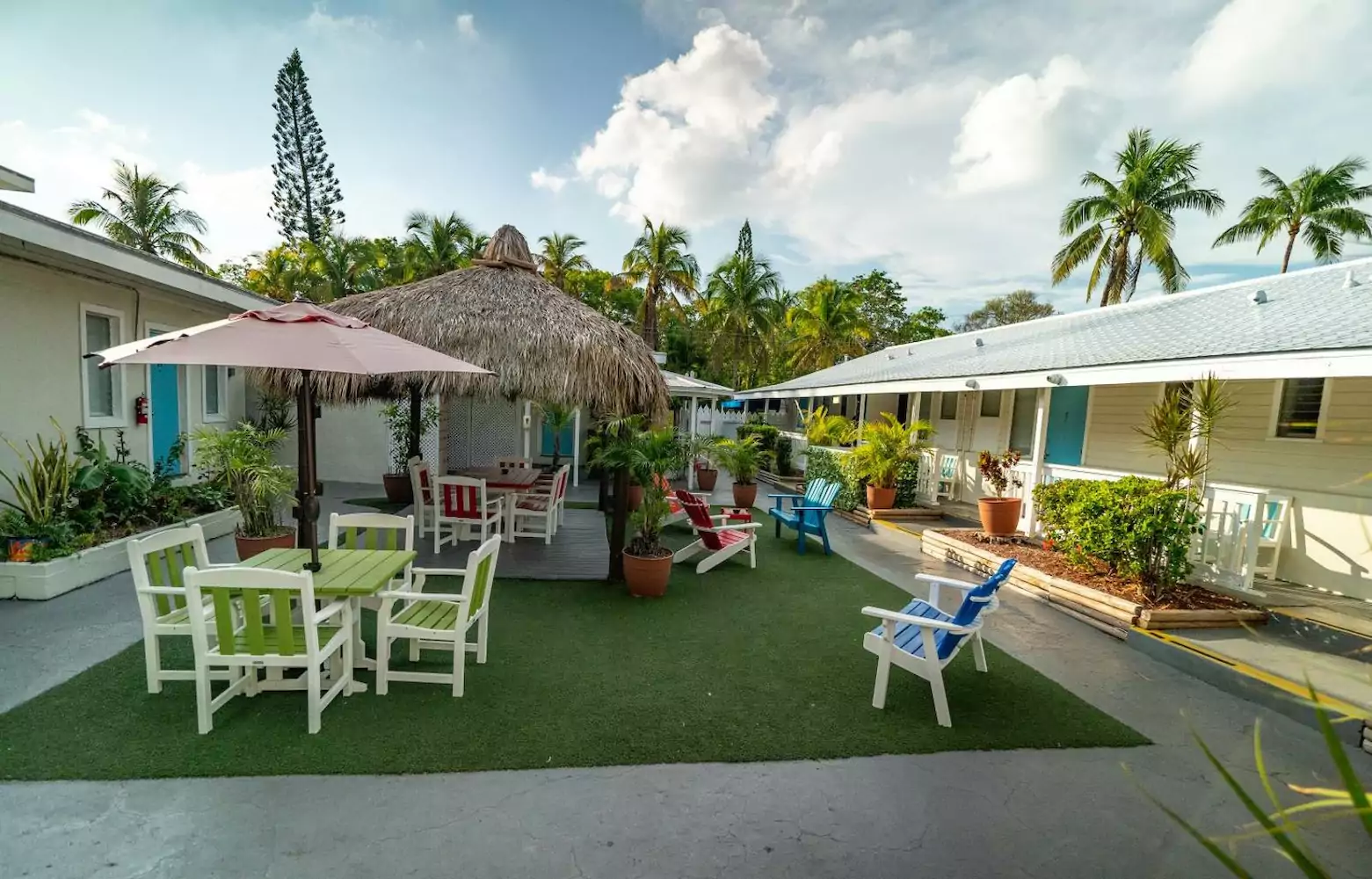 Key West Youth Hostel at the Sea Shell Motel, Florida Keys - Is it Worth  it? NEW Reviews 2024