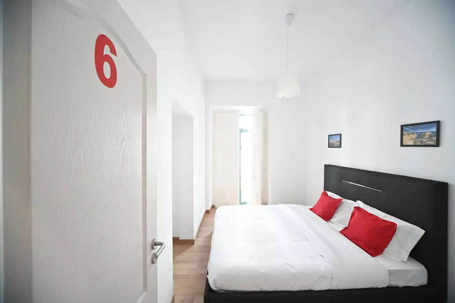 7 Requinte Hostel, Lisbon - Is it Worth it? NEW Reviews 2024