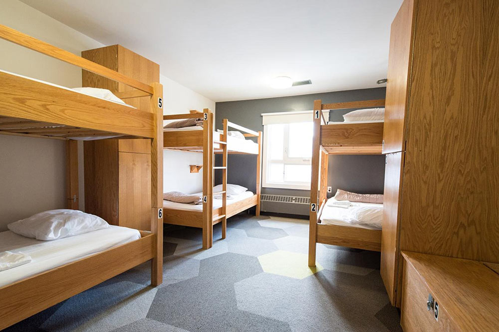 3 Cheapest Hostels in Calgary