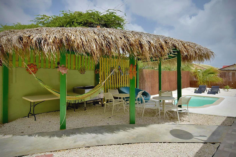 4 Cheapest Hostels in Oranjestad