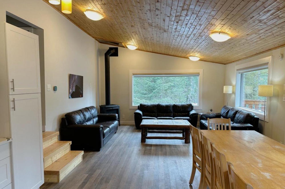 3 Cheapest Hostels in Canmore