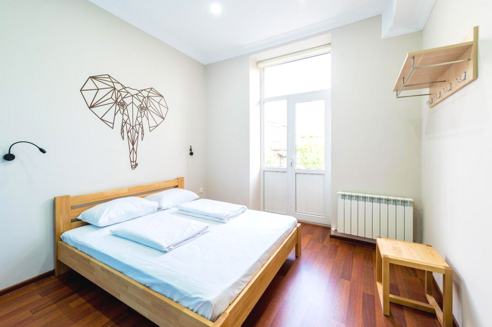 7 Hostels in Baku with Private Rooms